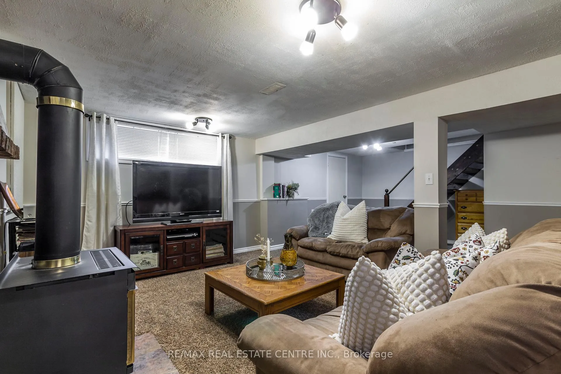 Photo 21 of 34 Milton Heights Crescent, Milton, Milton North — HOMEH