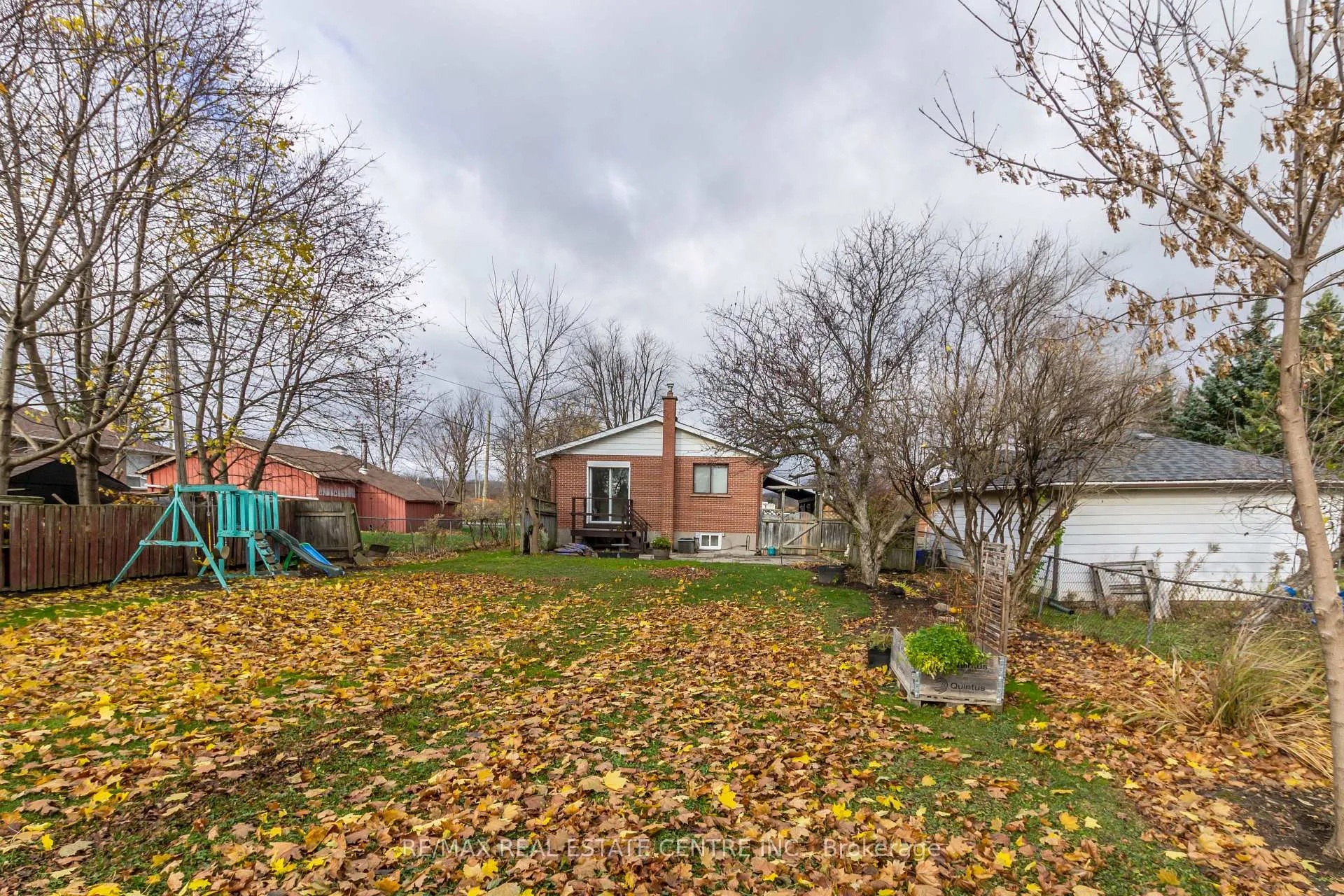 Photo 28 of 34 Milton Heights Crescent, Milton, Milton North — HOMEH