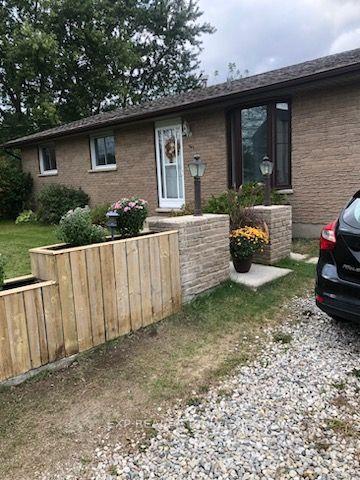 Photo 5 of 167 Railway Avenue, Middlesex Centre, Komoka — HOMEH