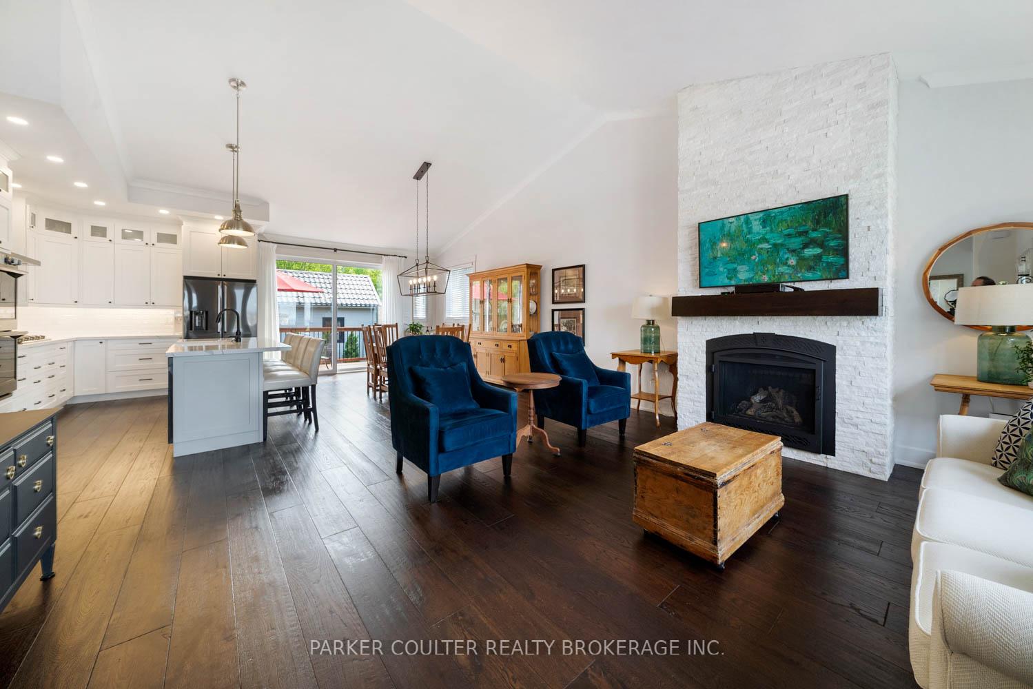 Photo 8 of 590 Taylor Drive, Midland — HOMEH