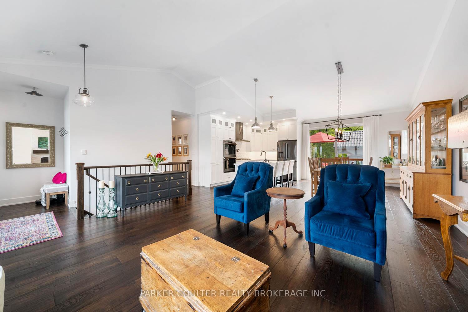 Photo 9 of 590 Taylor Drive, Midland — HOMEH