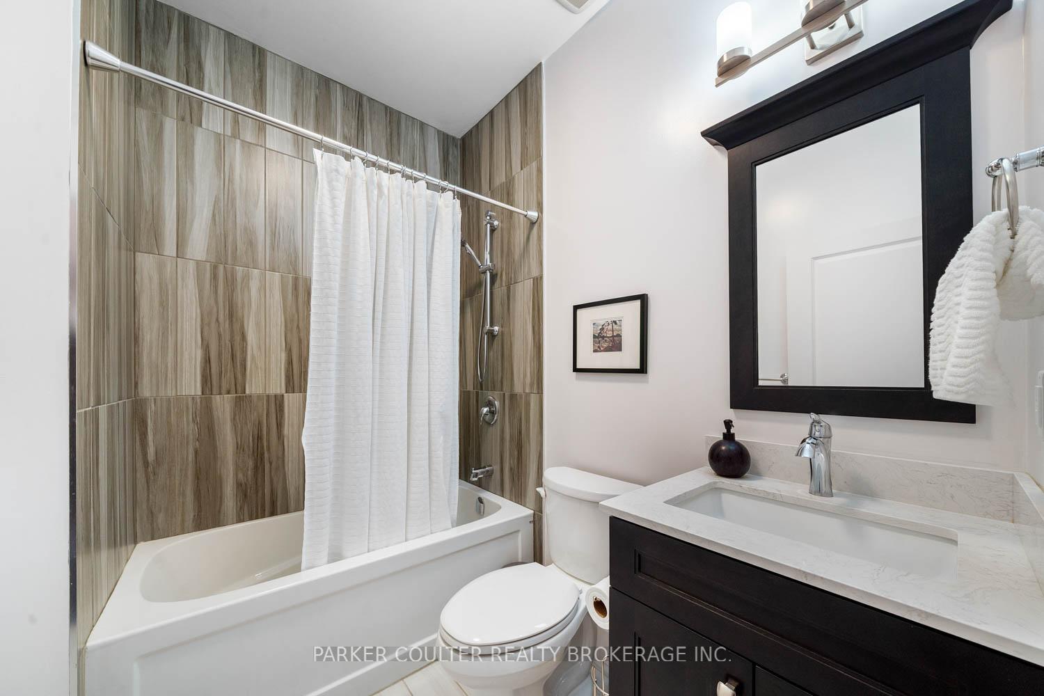 Photo 16 of 590 Taylor Drive, Midland — HOMEH