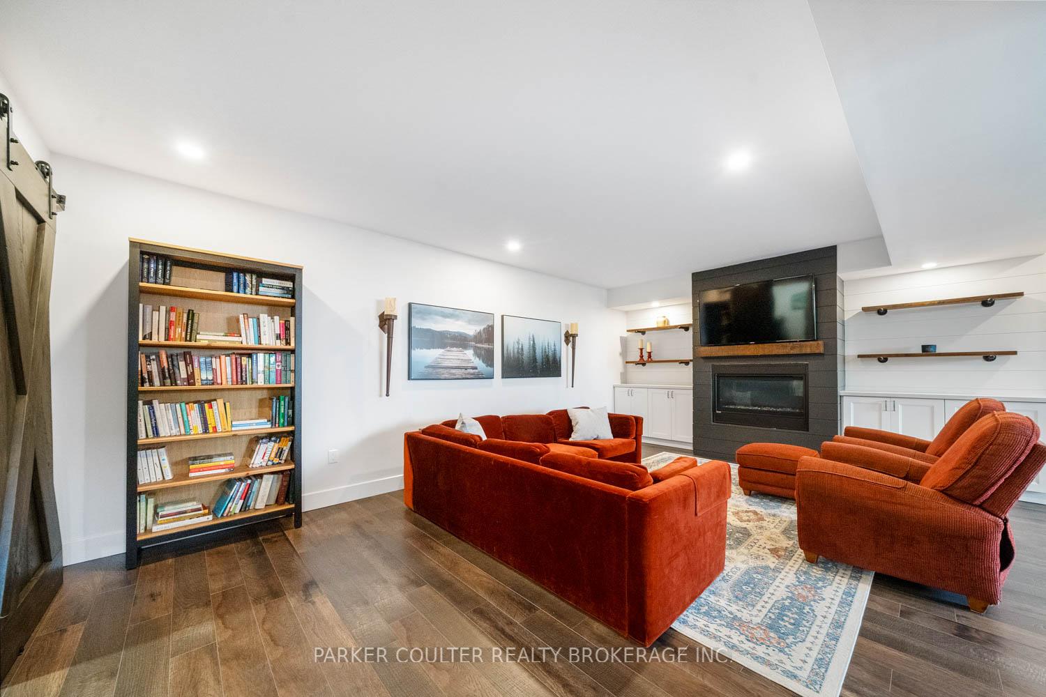 Photo 24 of 590 Taylor Drive, Midland — HOMEH