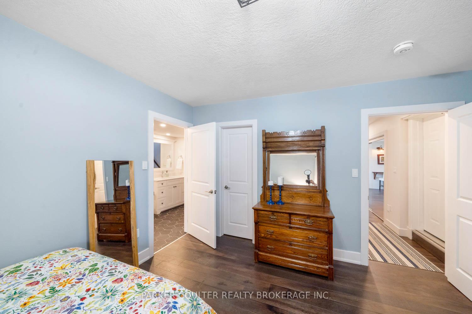 Photo 32 of 590 Taylor Drive, Midland — HOMEH