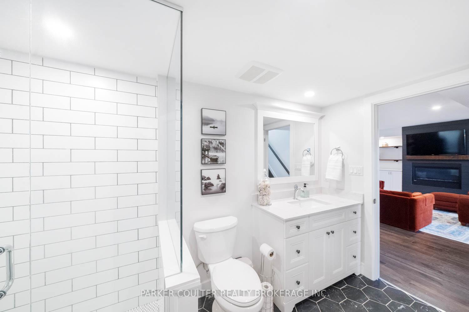 Photo 33 of 590 Taylor Drive, Midland — HOMEH