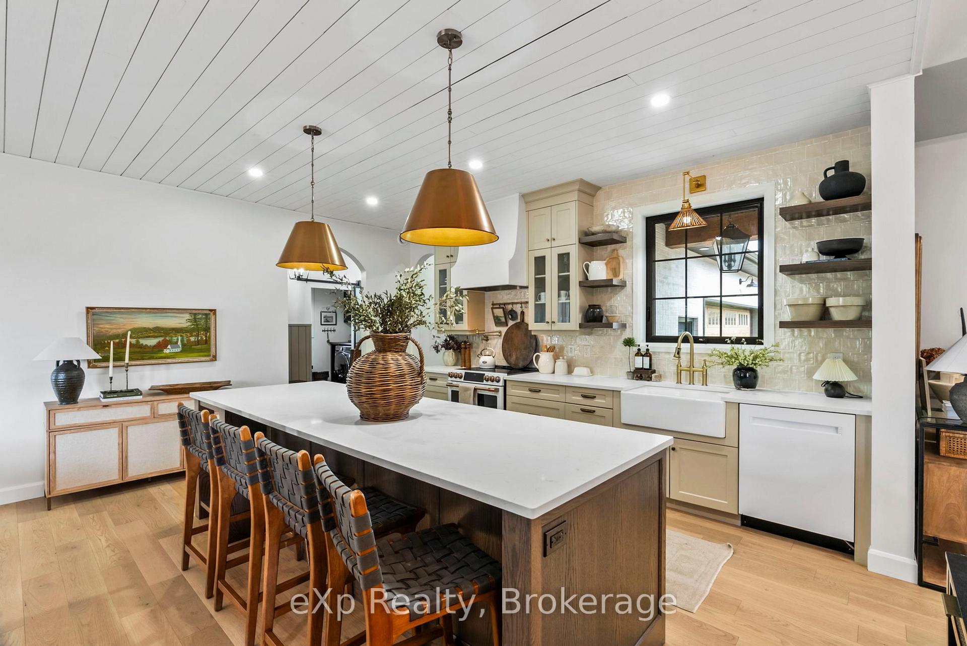 Photo 9 of 63 Regency Drive, Minto — HOMEH