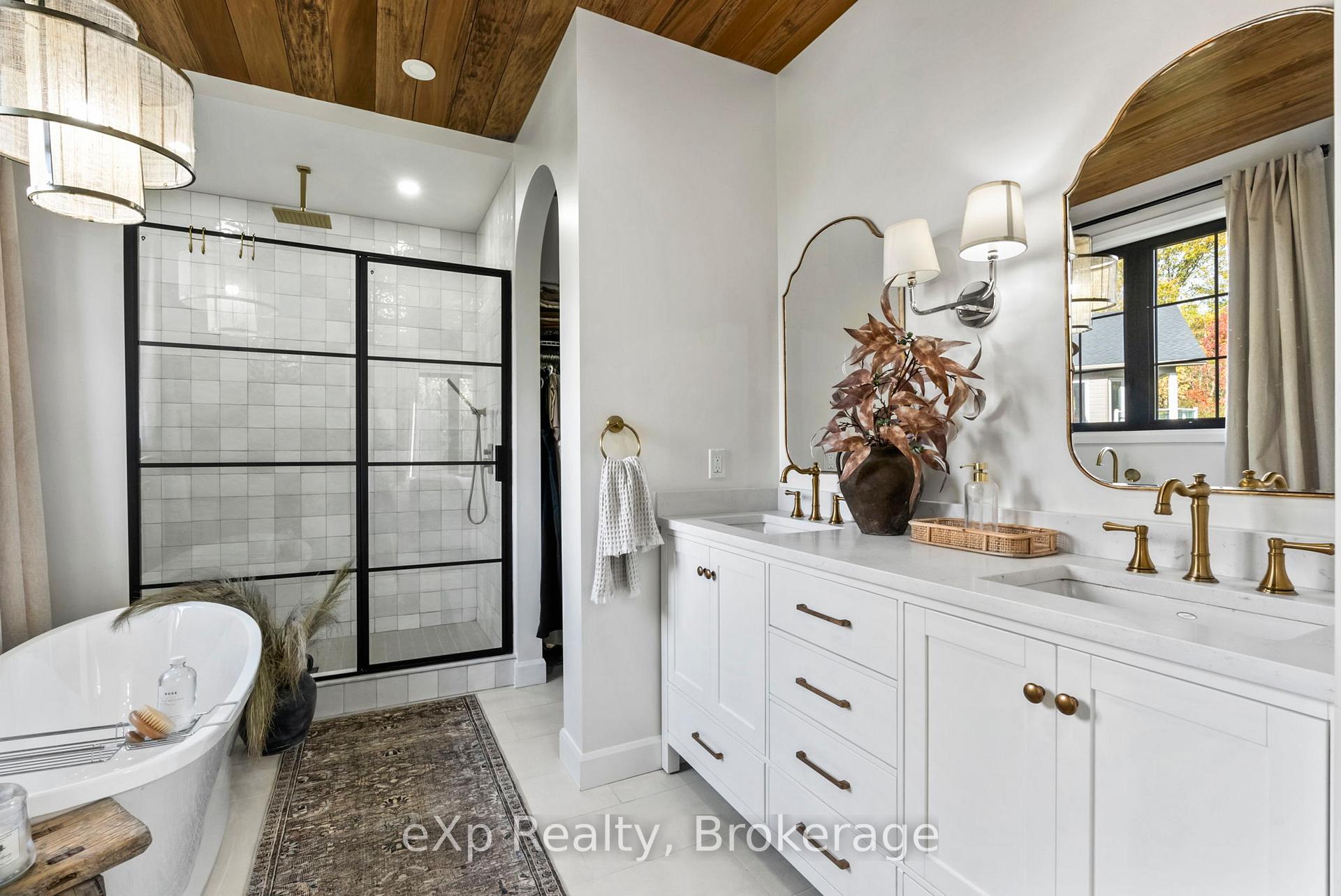 Photo 27 of 63 Regency Drive, Minto — HOMEH