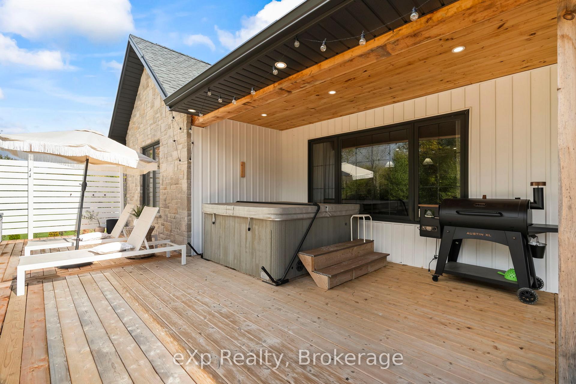 Photo 35 of 63 Regency Drive, Minto — HOMEH