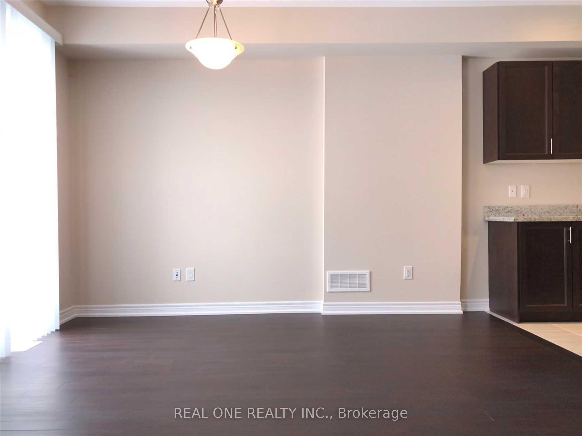 Photo 5 of 29 Callon Drive, Hamilton, Ancaster — HOMEH