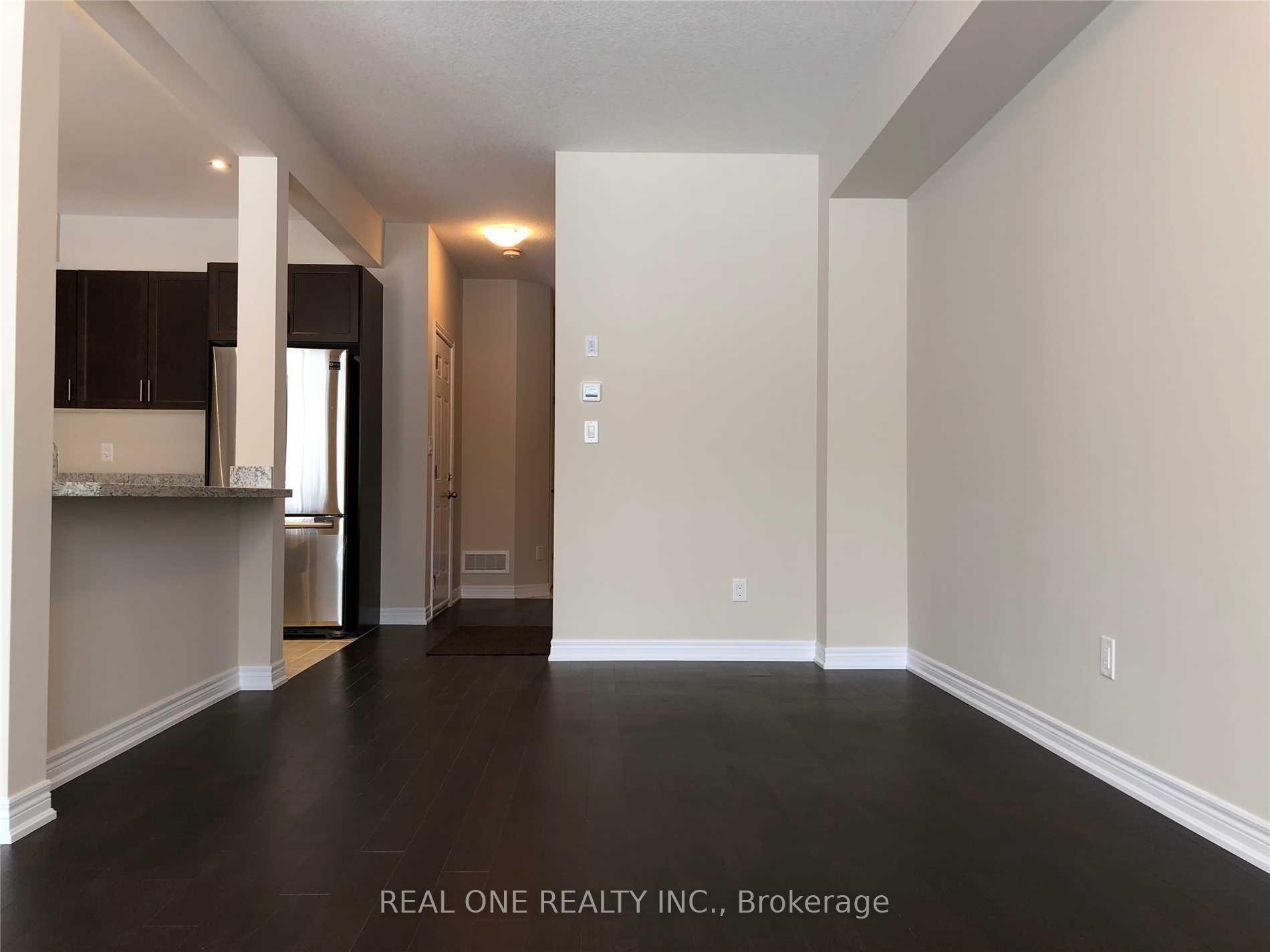 Photo 6 of 29 Callon Drive, Hamilton, Ancaster — HOMEH