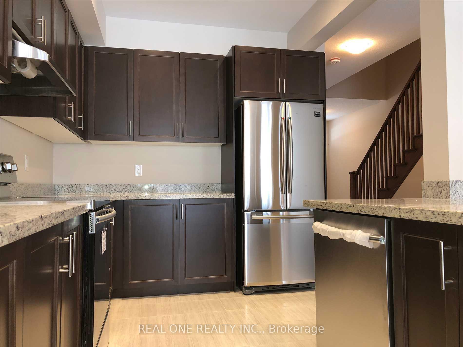 Photo 8 of 29 Callon Drive, Hamilton, Ancaster — HOMEH