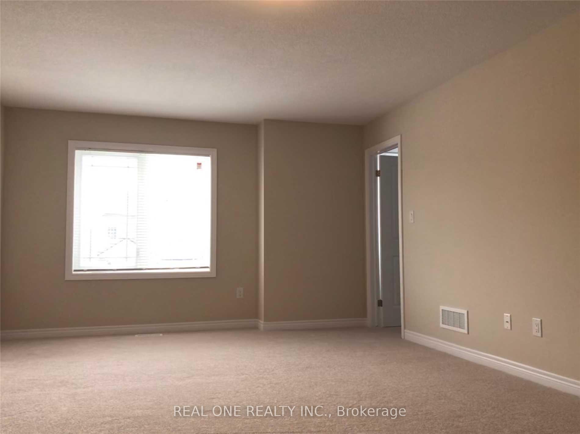Photo 12 of 29 Callon Drive, Hamilton, Ancaster — HOMEH