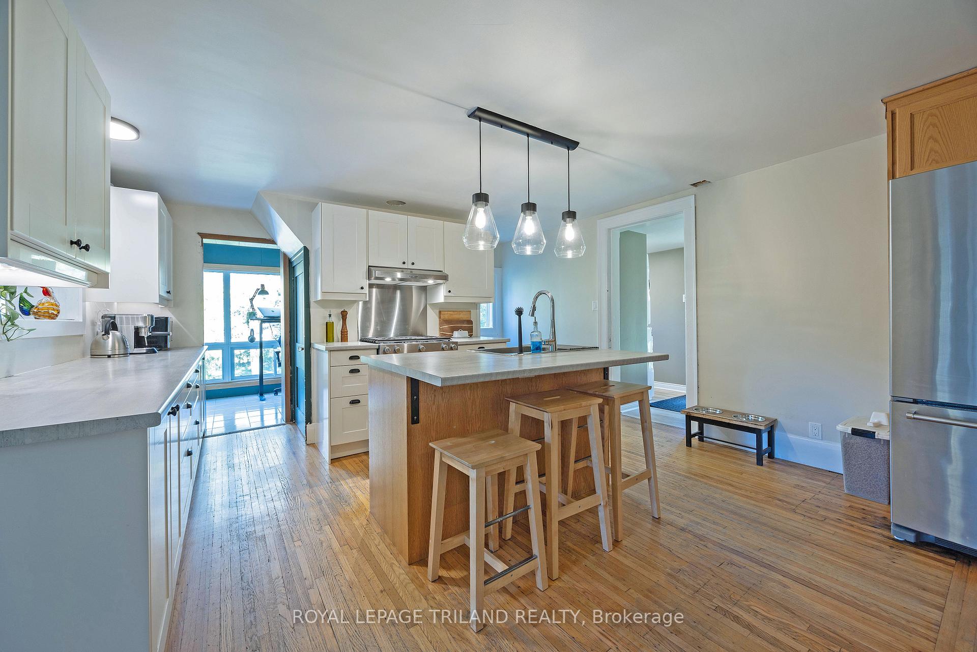 Photo 11 of 31 Wellington Street, Middlesex Centre, Delaware Town — HOMEH