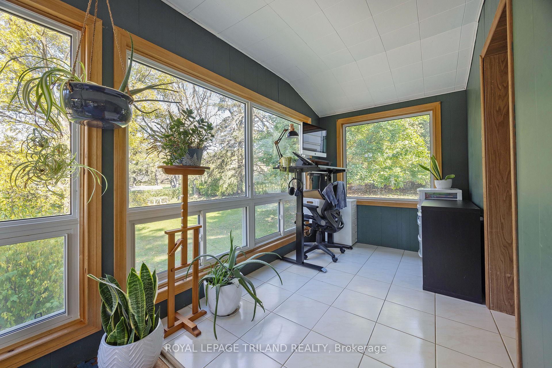 Photo 15 of 31 Wellington Street, Middlesex Centre, Delaware Town — HOMEH