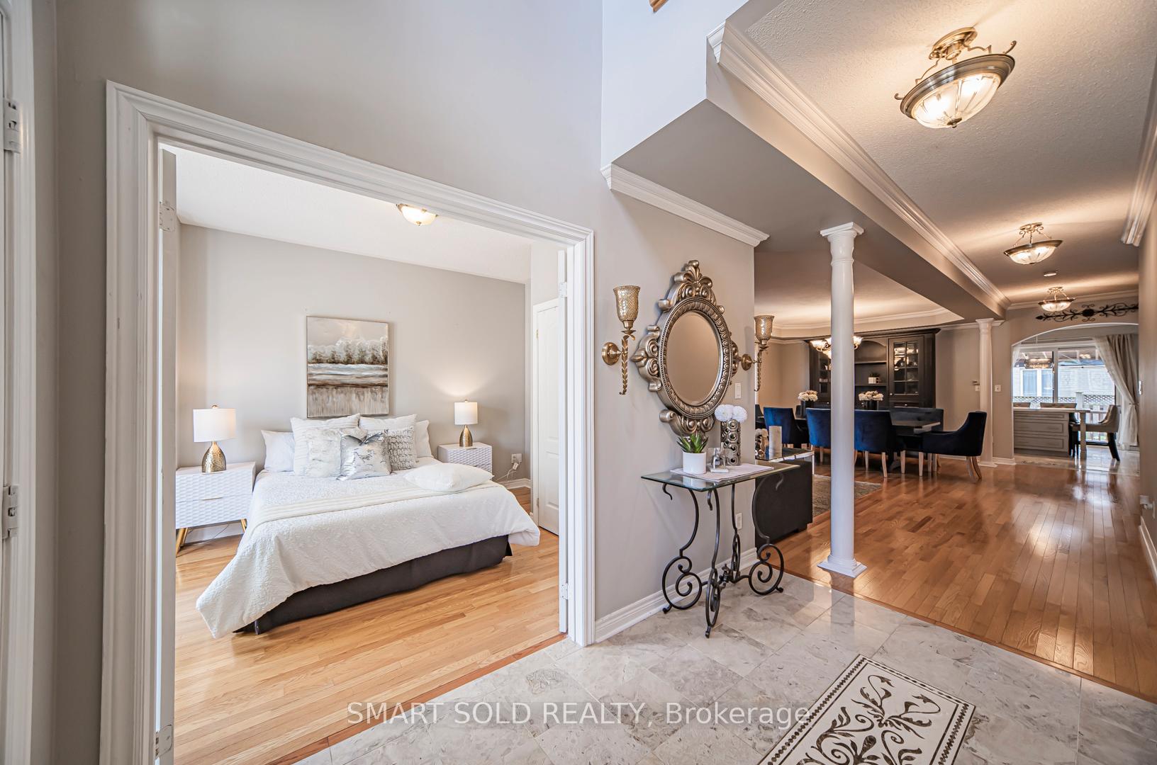 Photo 4 of 25 Barnstone Drive, Markham, Wismer — HOMEH