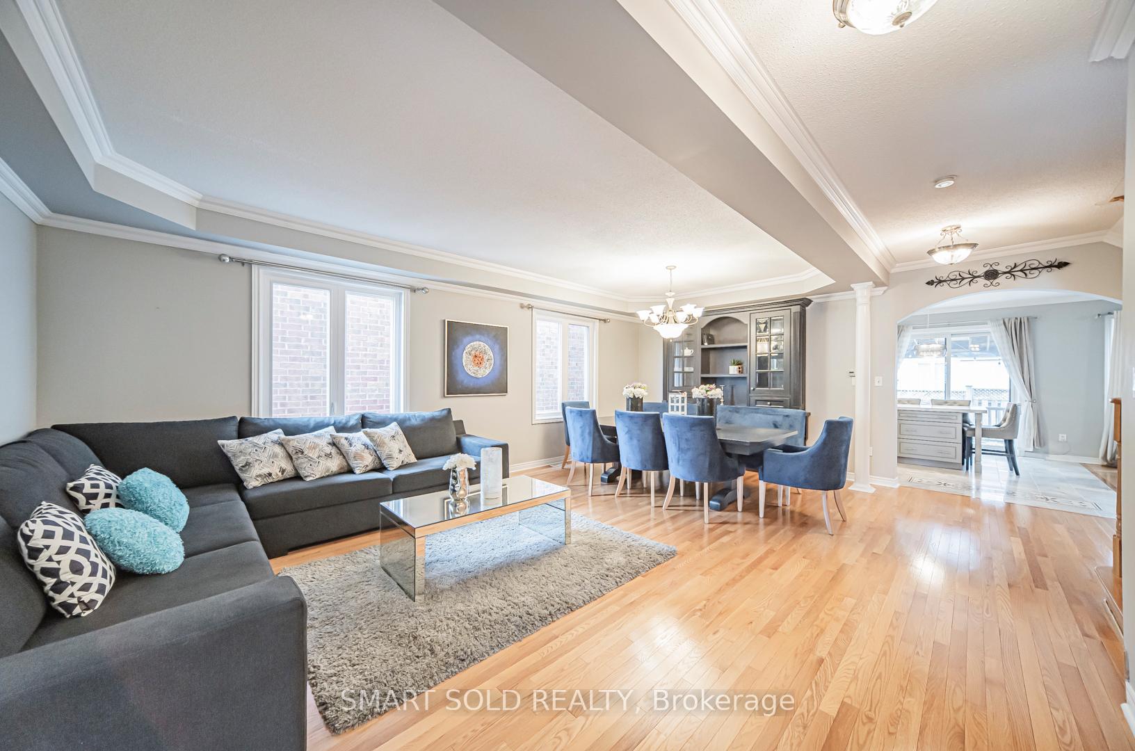 Photo 13 of 25 Barnstone Drive, Markham, Wismer — HOMEH