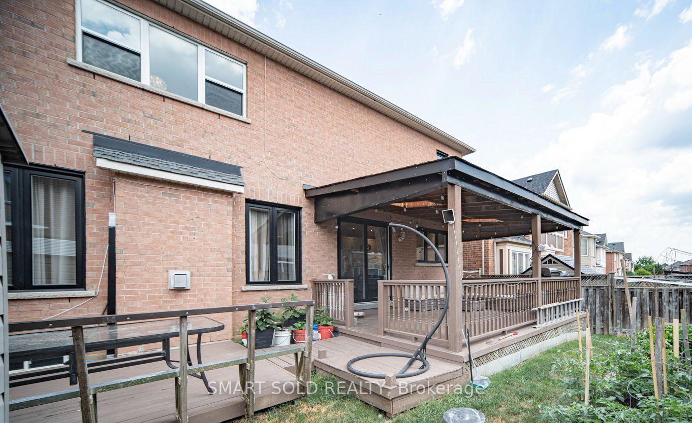 Photo 34 of 25 Barnstone Drive, Markham, Wismer — HOMEH