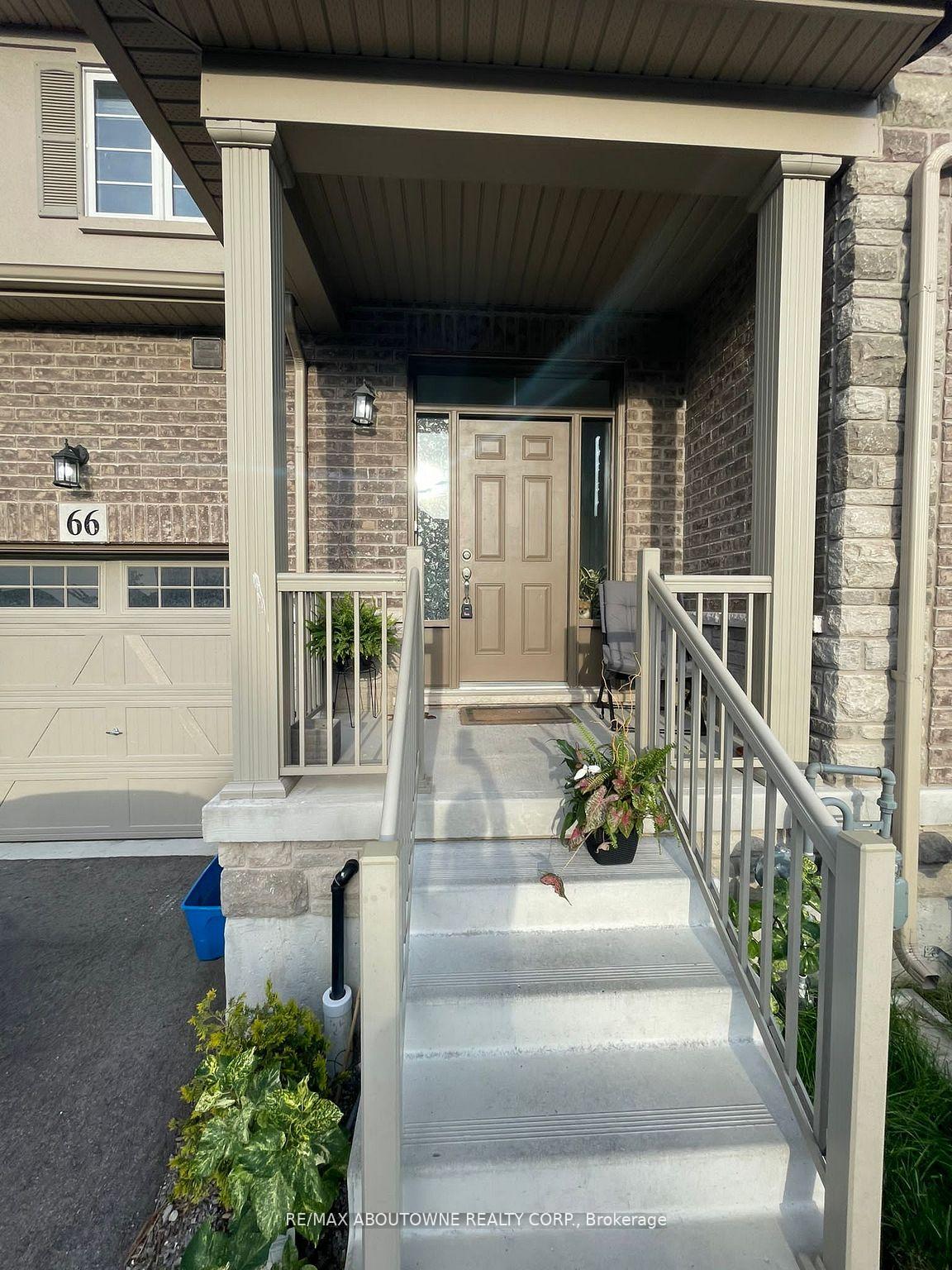 Photo 2 of 66 Bradbury Road, Hamilton, Stoney Creek Mountain — HOMEH