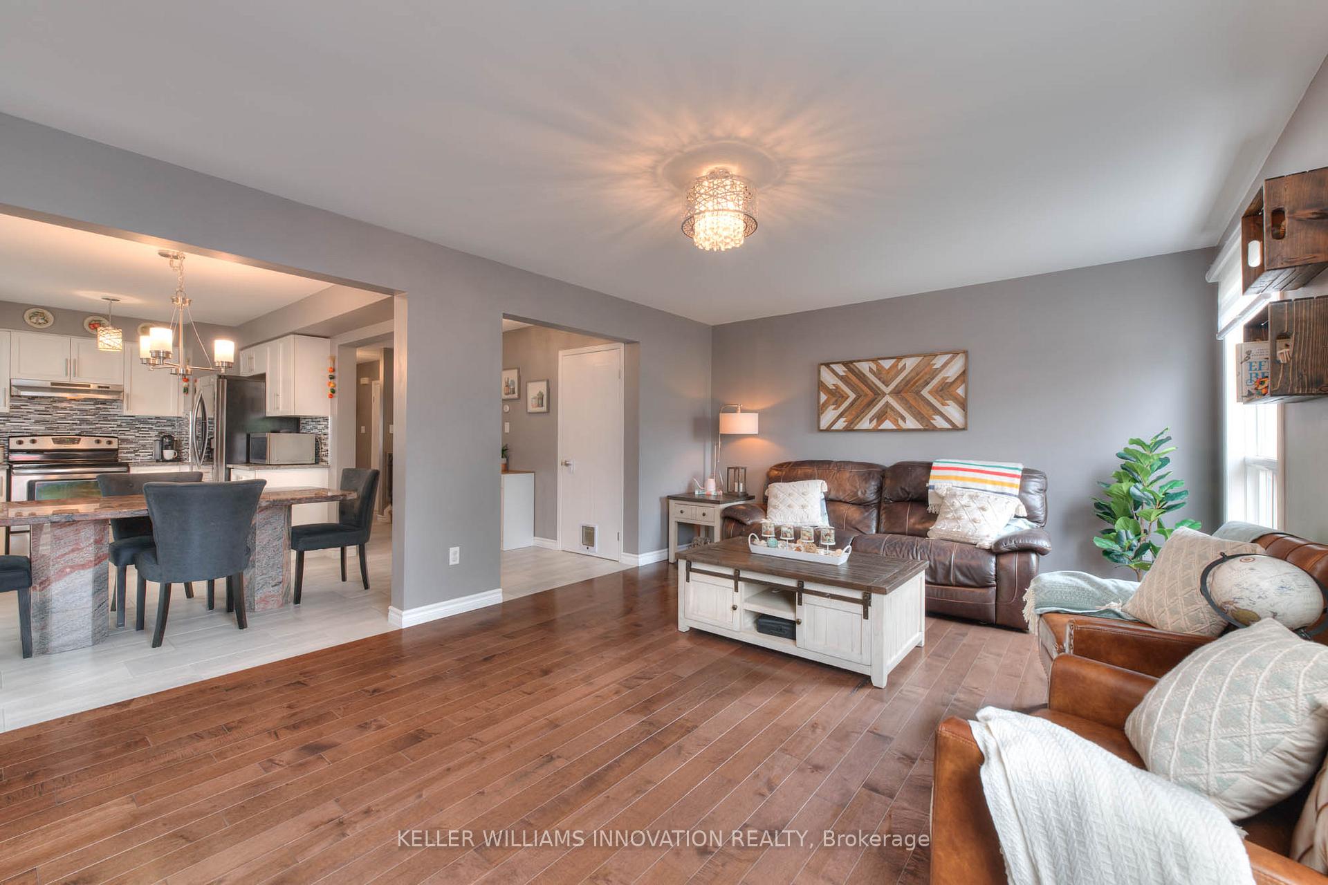 Photo 16 of 72 Westmeadow Drive, Kitchener — HOMEH