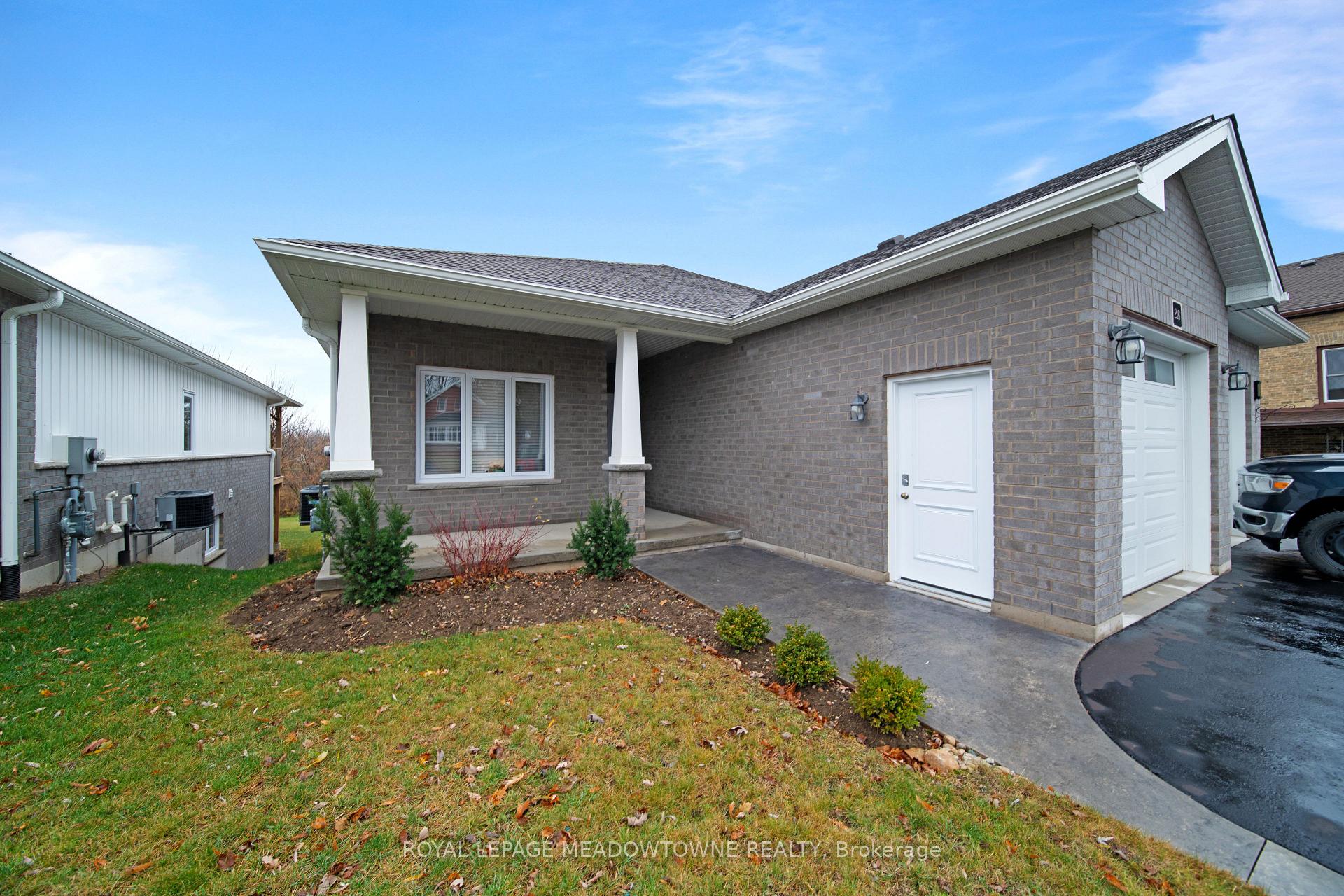 Photo 3 of 218 Elora Street, Minto — HOMEH