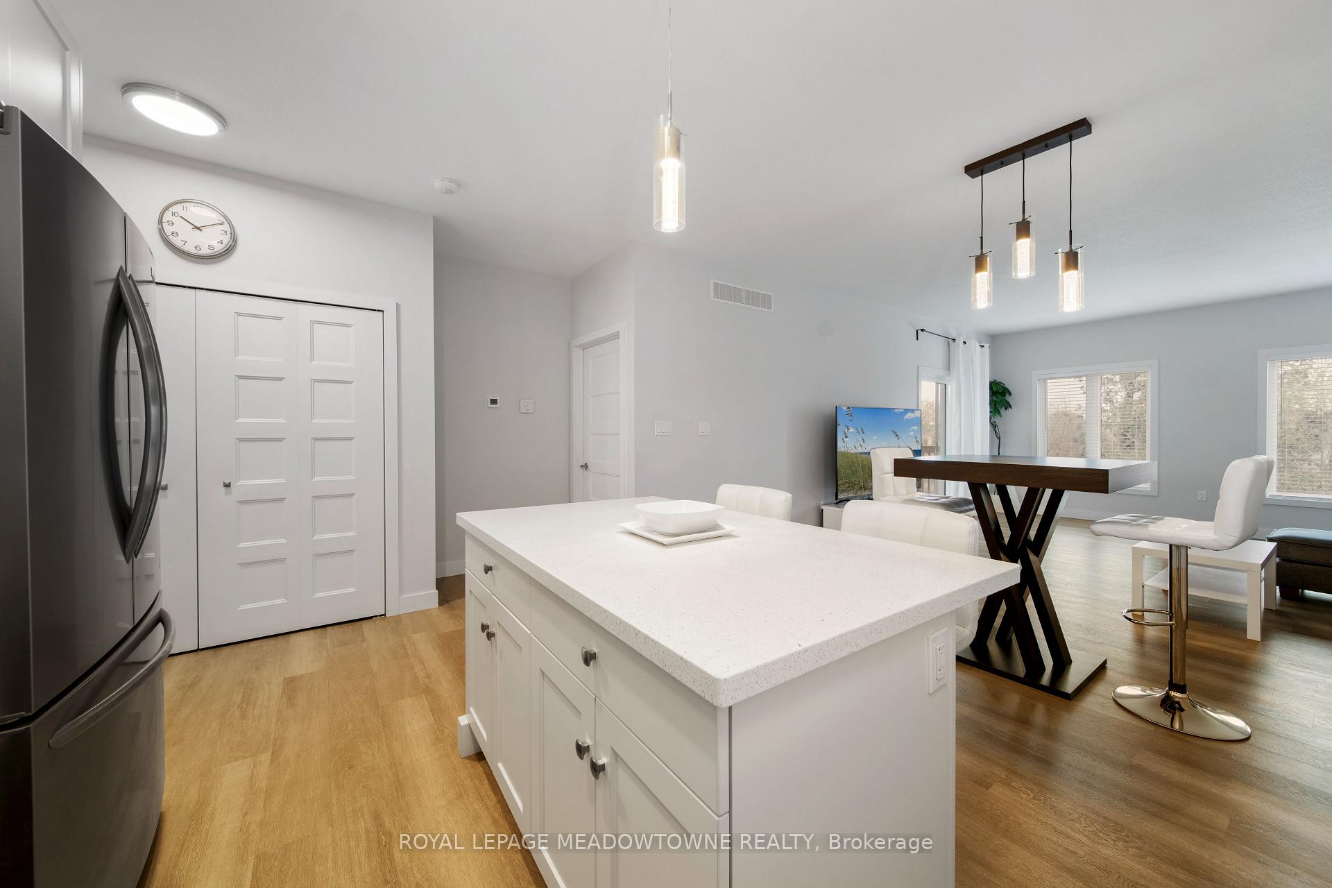 Photo 8 of 218 Elora Street, Minto — HOMEH