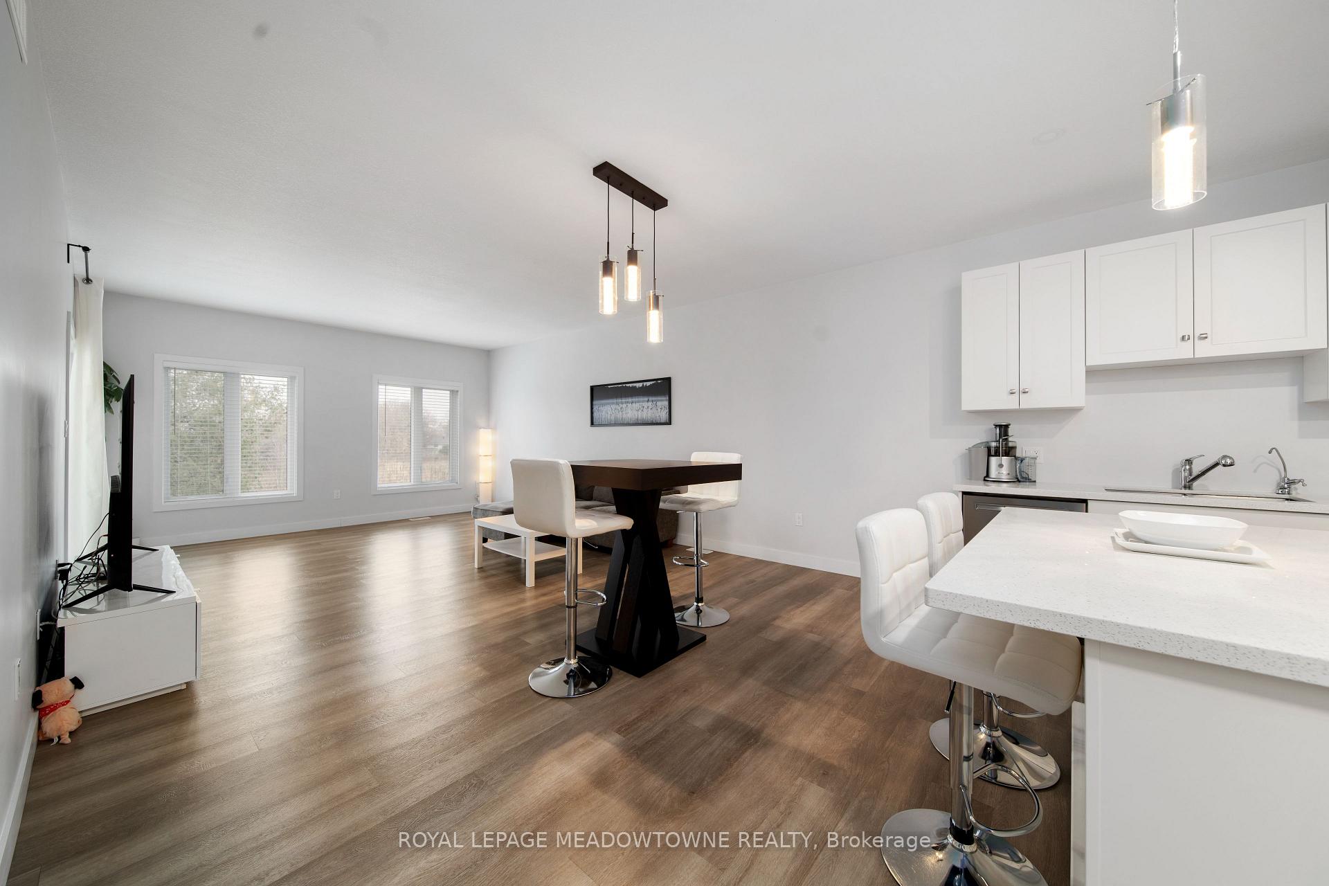Photo 11 of 218 Elora Street, Minto — HOMEH