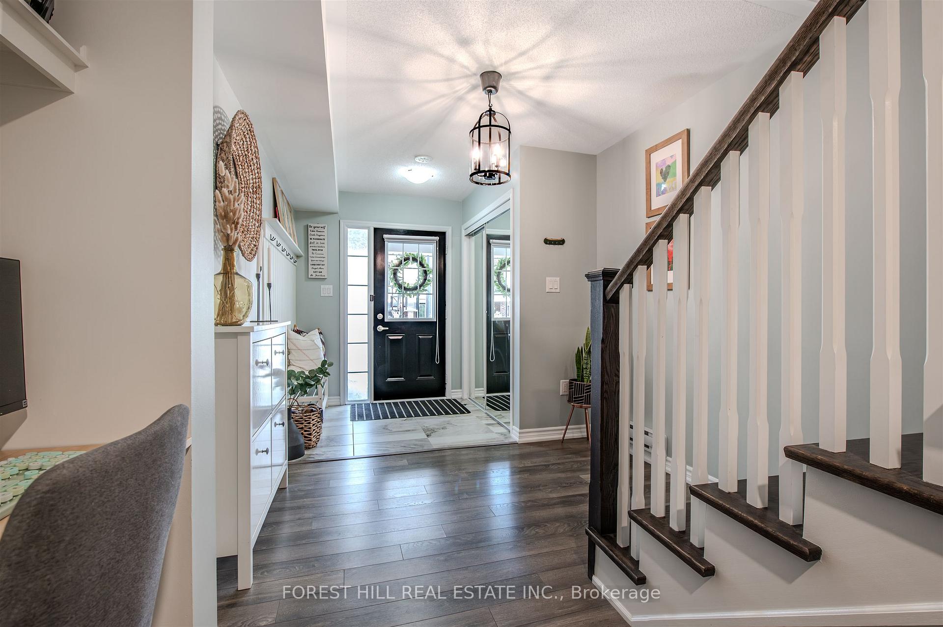 Photo 7 of 556 Buckeye Court, Milton, Cobban — HOMEH