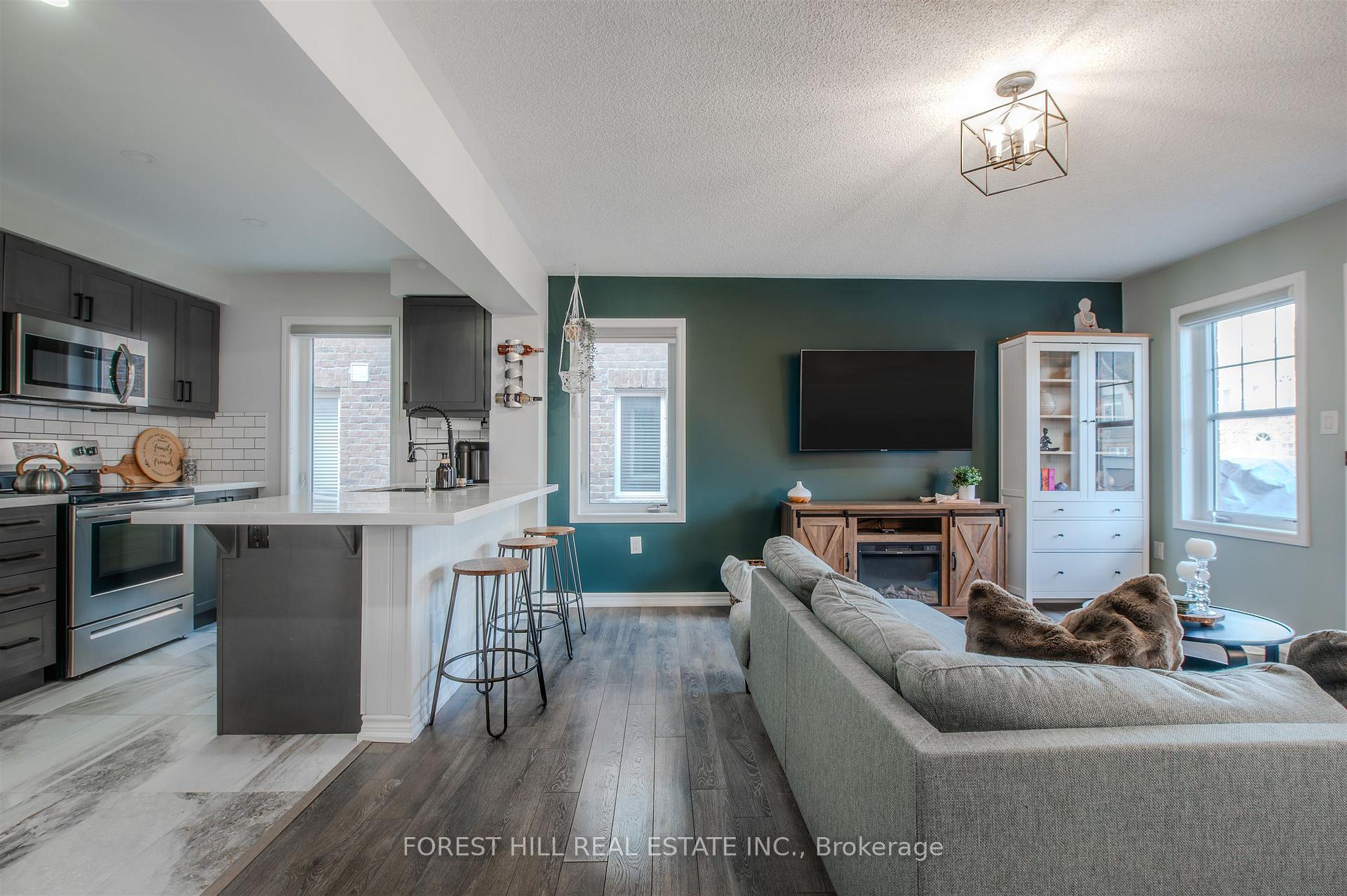 Photo 8 of 556 Buckeye Court, Milton, Cobban — HOMEH