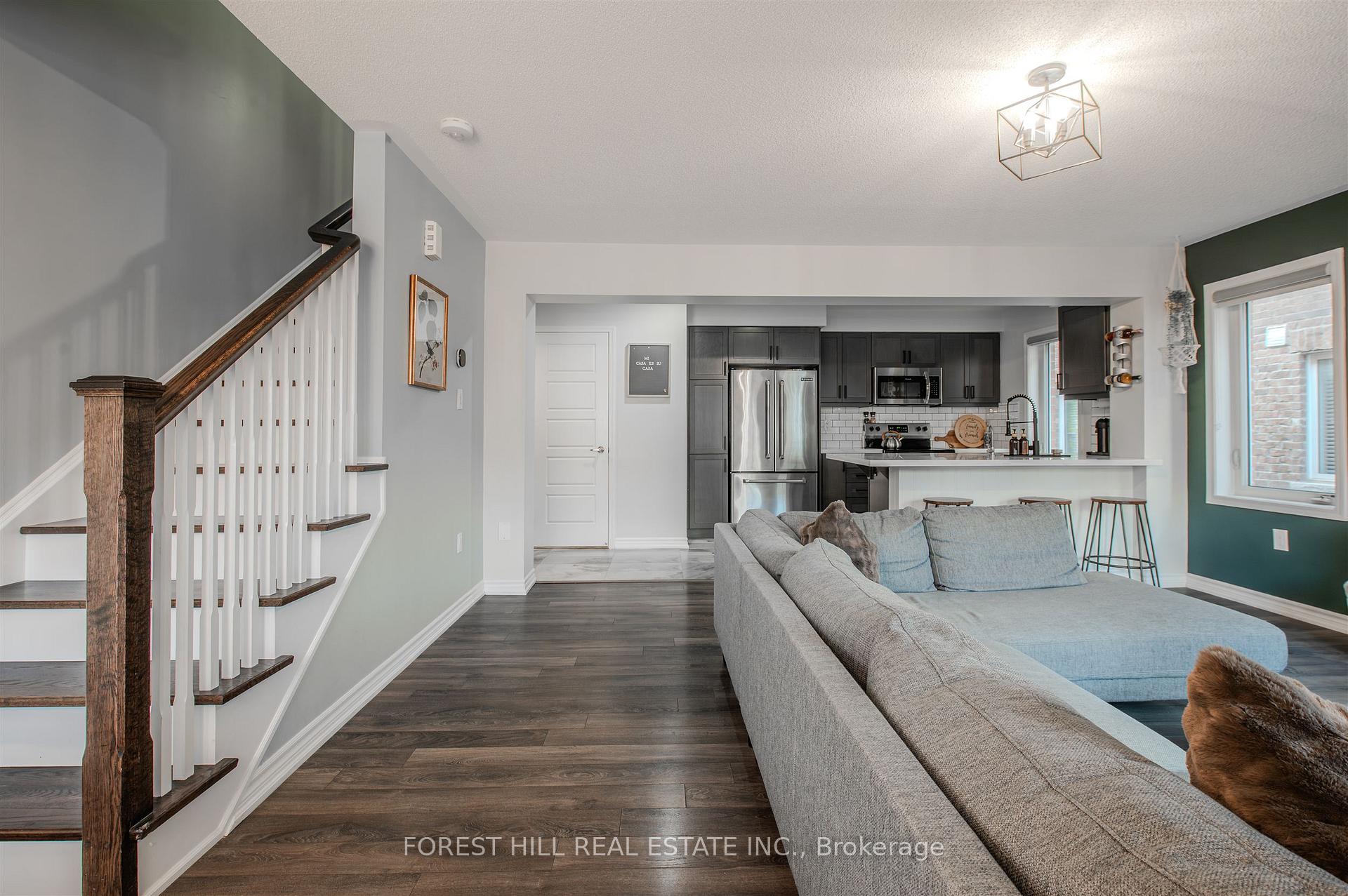 Photo 16 of 556 Buckeye Court, Milton, Cobban — HOMEH
