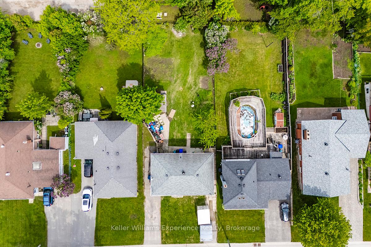 Photo 4 of 258 Ruby Street, Midland — HOMEH
