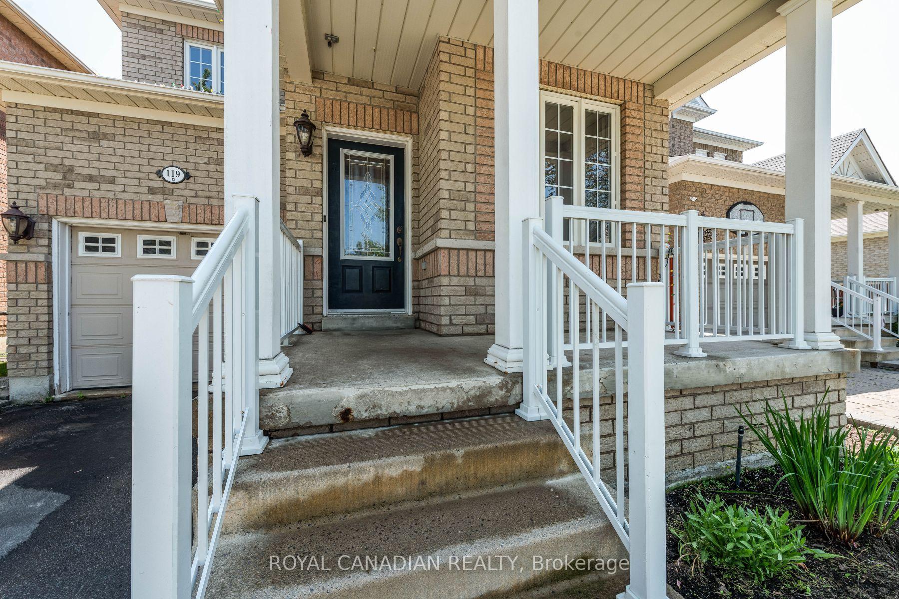 Photo 4 of 119 Saffron Street, Markham, Greensborough — HOMEH