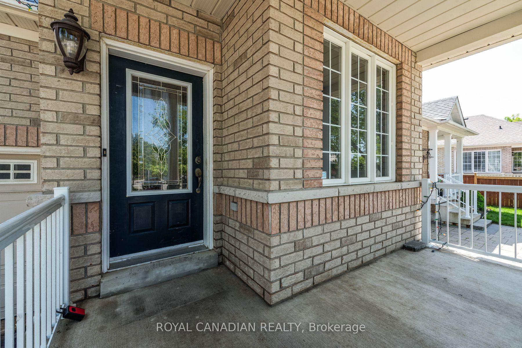 Photo 5 of 119 Saffron Street, Markham, Greensborough — HOMEH