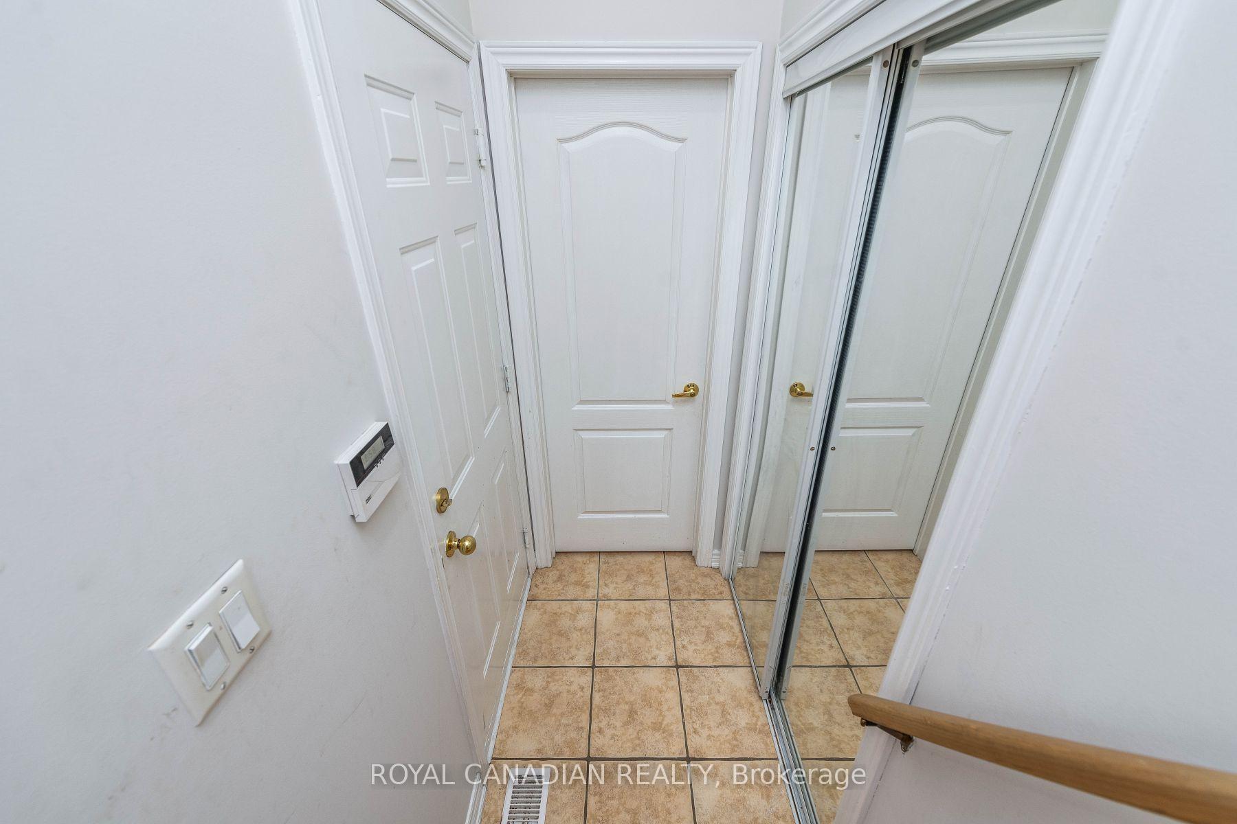 Photo 11 of 119 Saffron Street, Markham, Greensborough — HOMEH