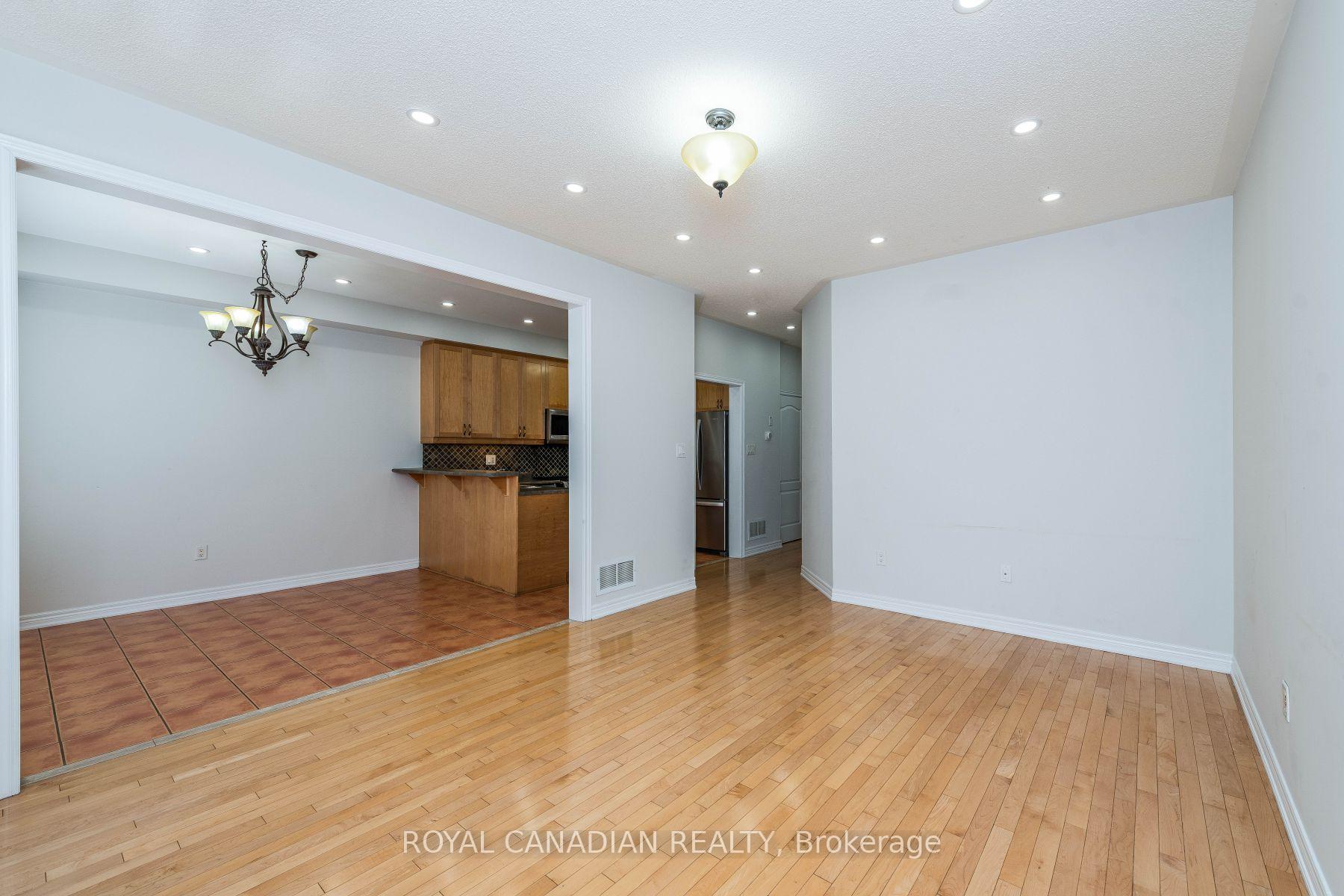 Photo 15 of 119 Saffron Street, Markham, Greensborough — HOMEH