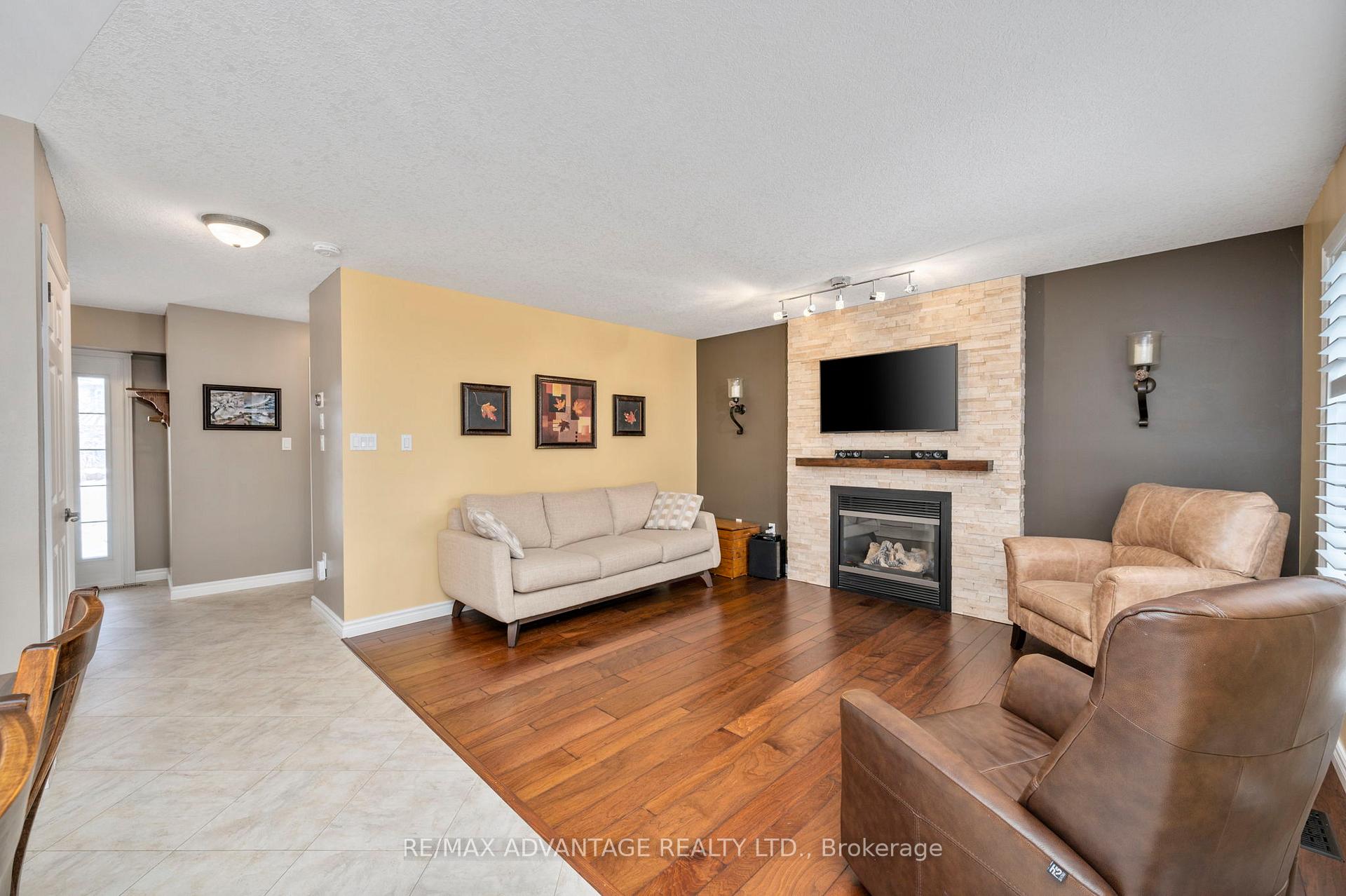 Photo 19 of 57 Stonefield Lane, Middlesex Centre, Ilderton — HOMEH