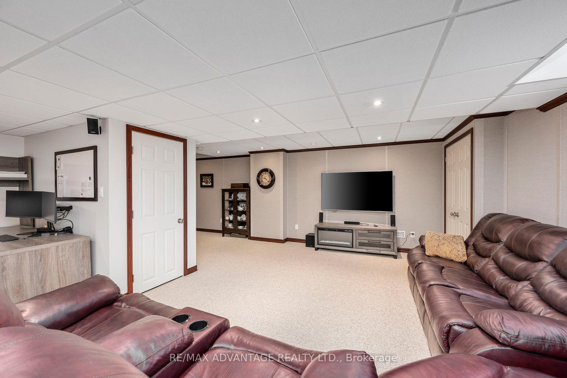 Photo 32 of 57 Stonefield Lane, Middlesex Centre, Ilderton — HOMEH