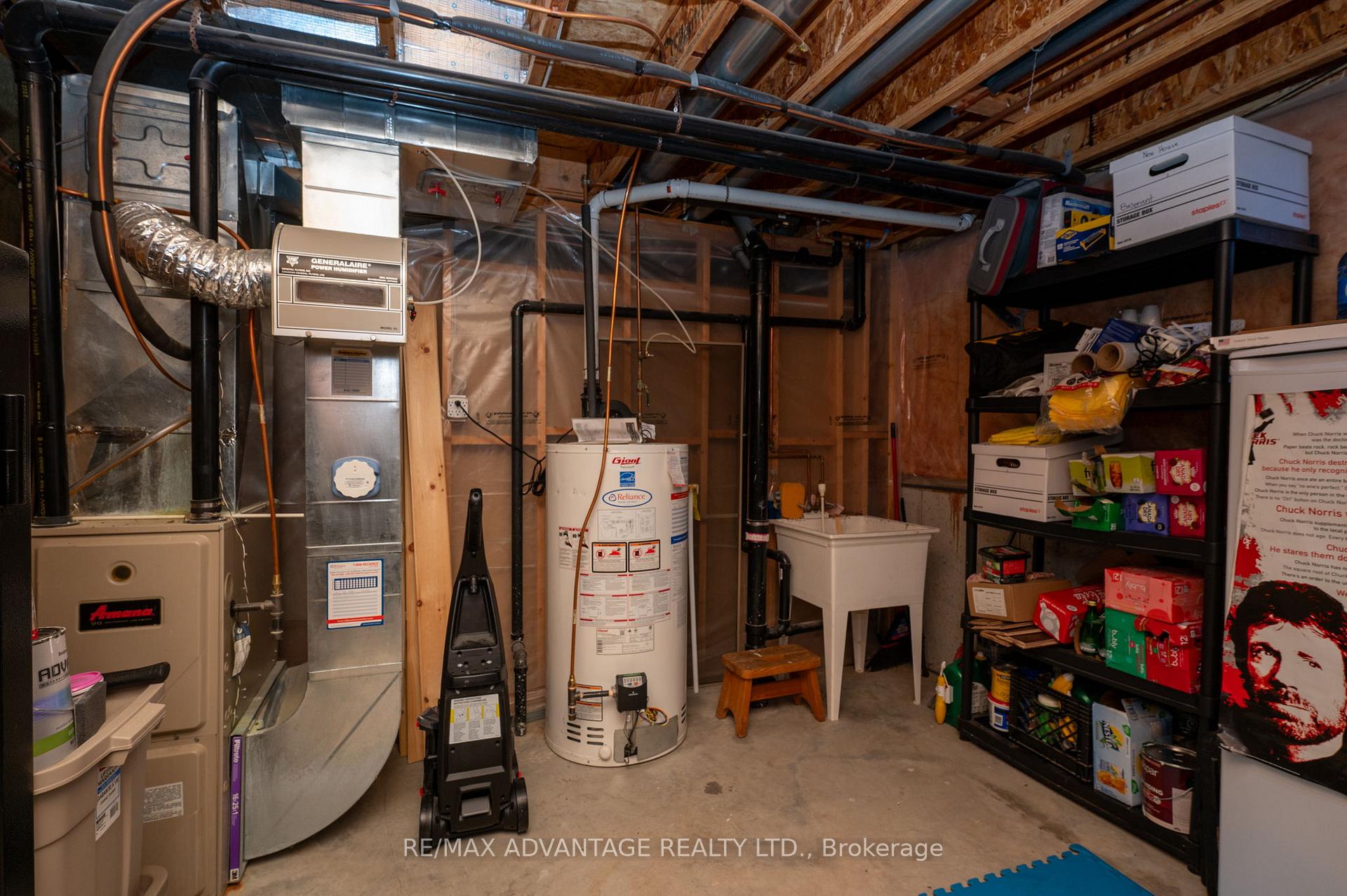Photo 33 of 57 Stonefield Lane, Middlesex Centre, Ilderton — HOMEH
