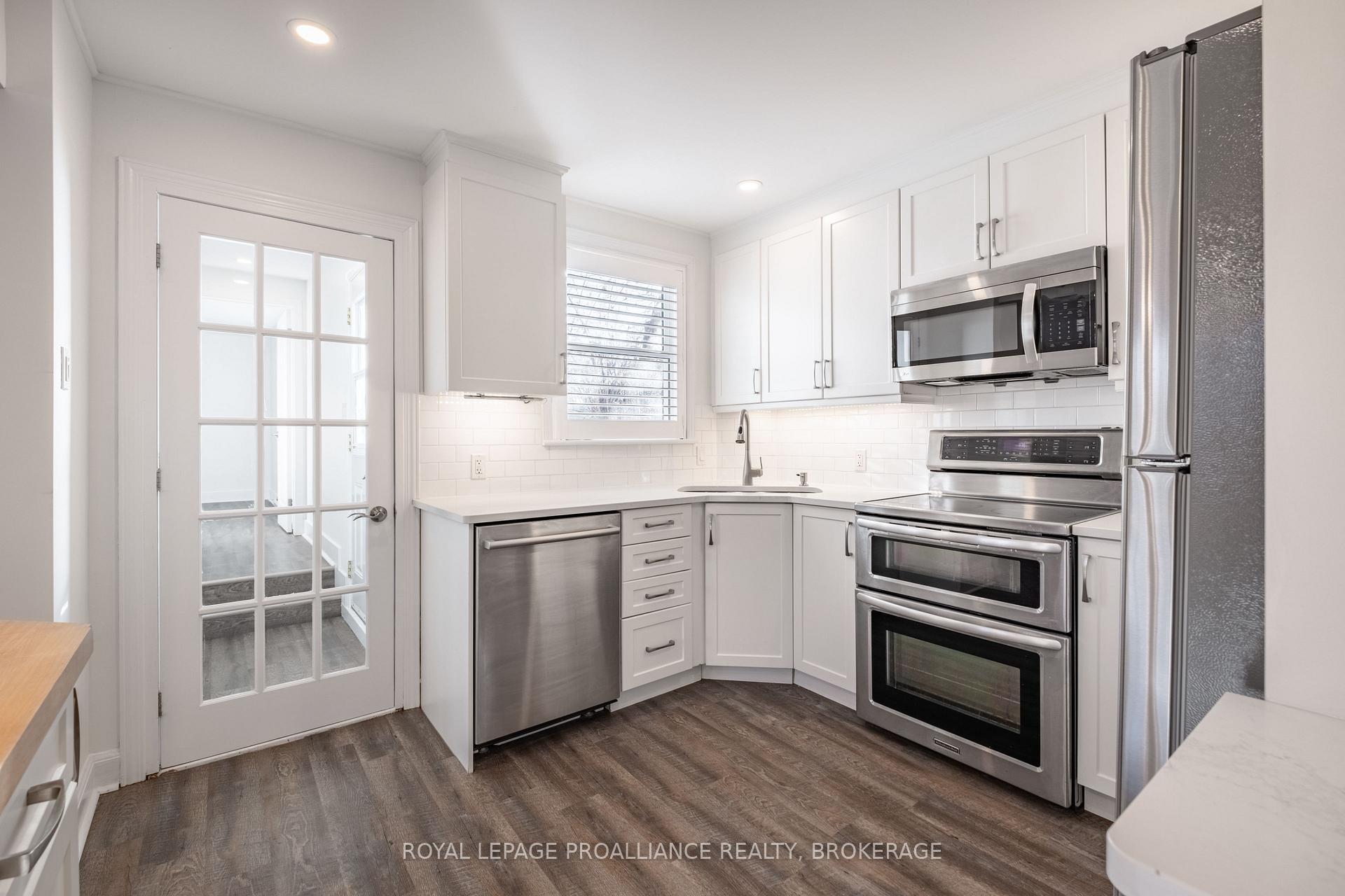 Photo 8 of 78 Carruthers Avenue, Kingston, Central City East — HOMEH