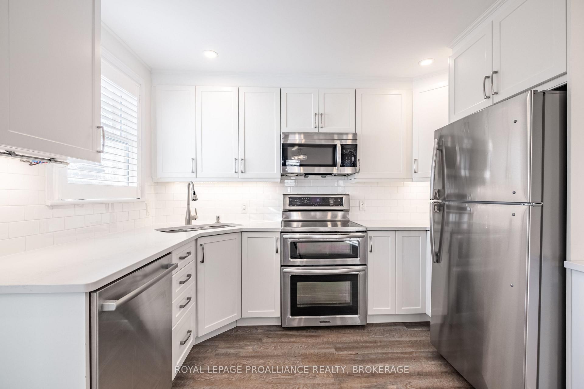Photo 9 of 78 Carruthers Avenue, Kingston, Central City East — HOMEH