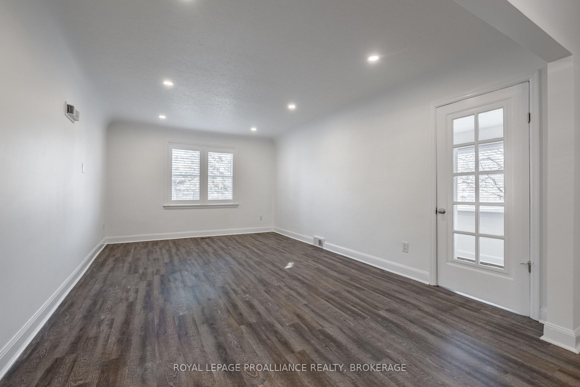 Photo 13 of 78 Carruthers Avenue, Kingston, Central City East — HOMEH
