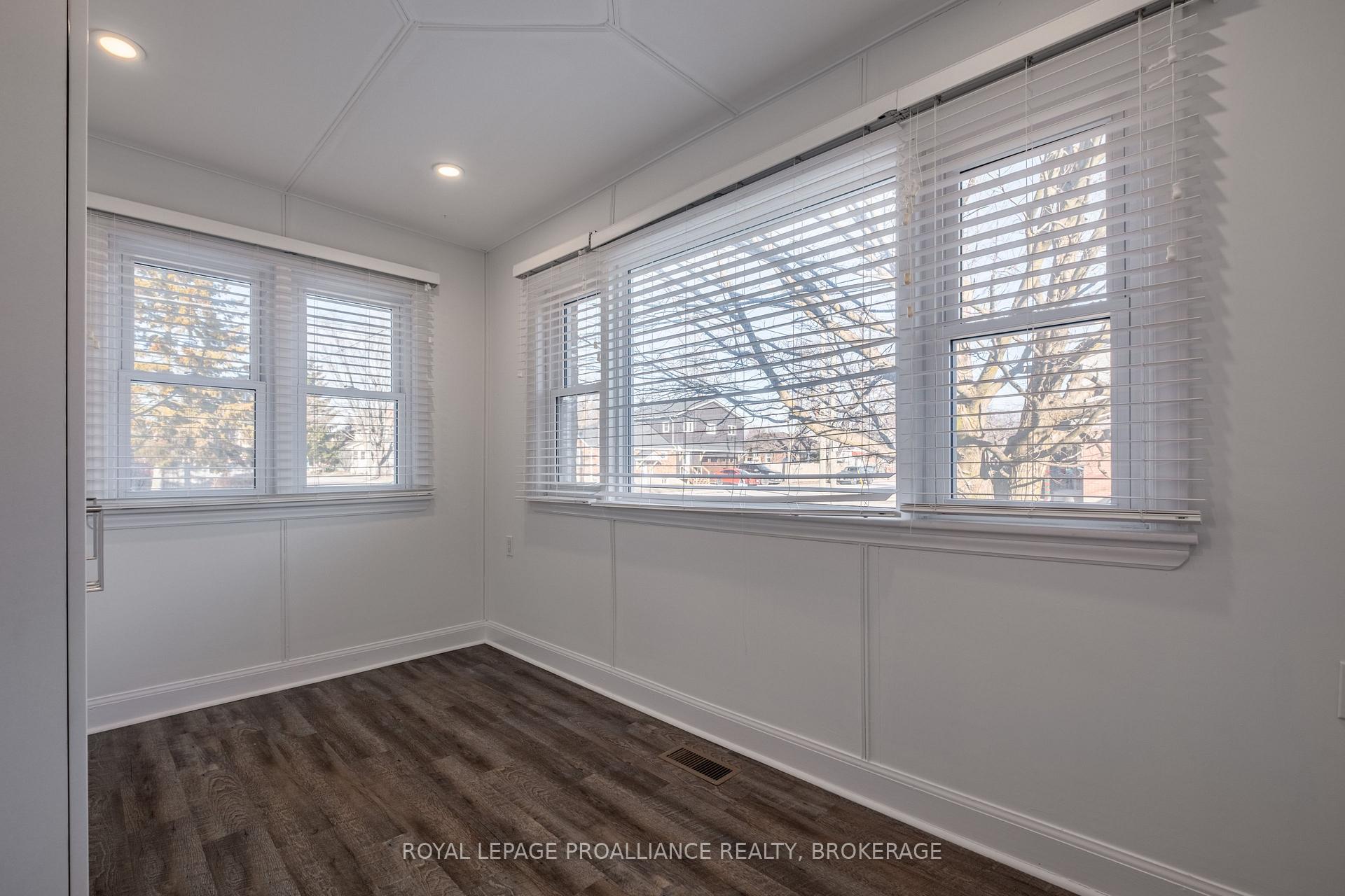 Photo 14 of 78 Carruthers Avenue, Kingston, Central City East — HOMEH