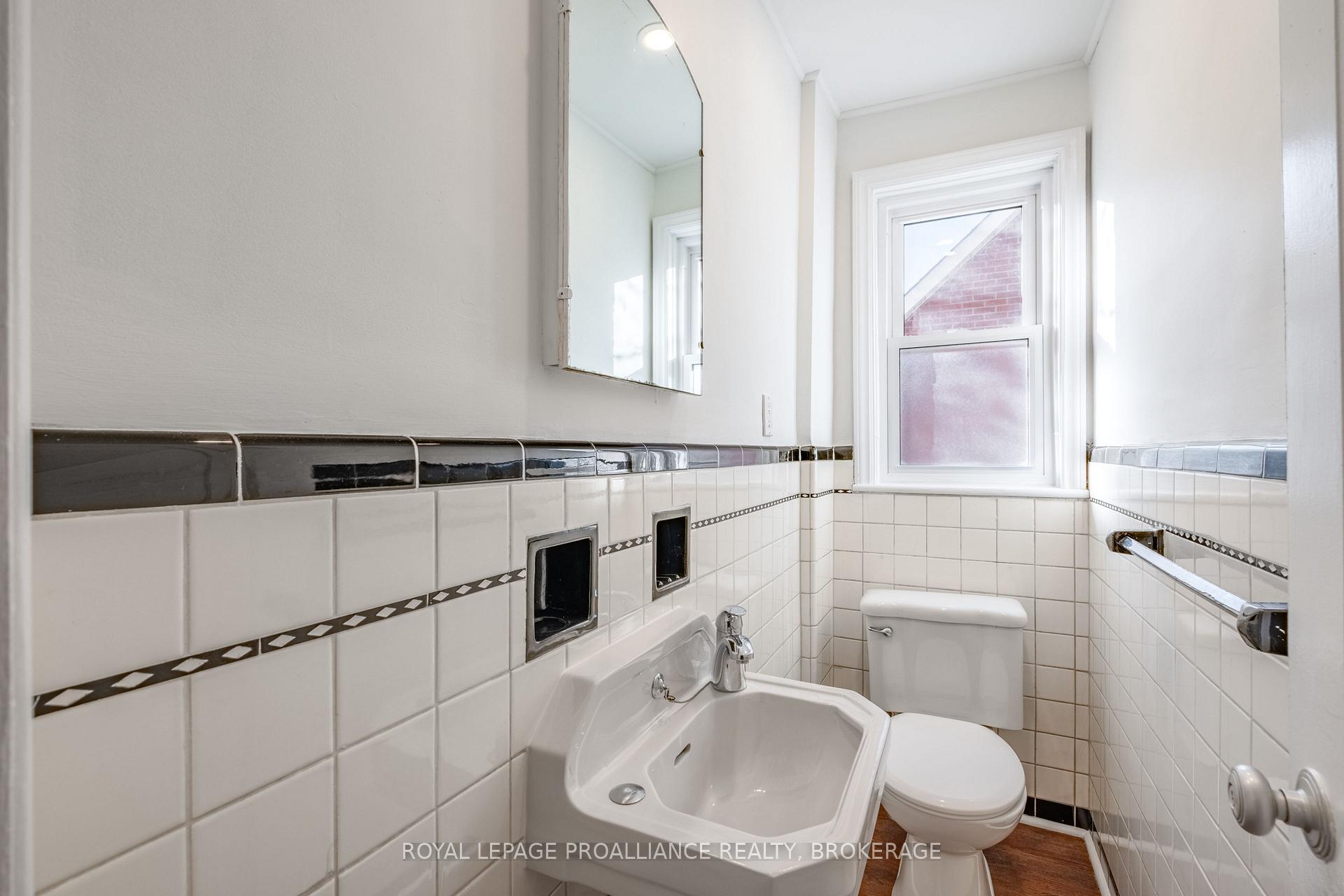 Photo 16 of 78 Carruthers Avenue, Kingston, Central City East — HOMEH