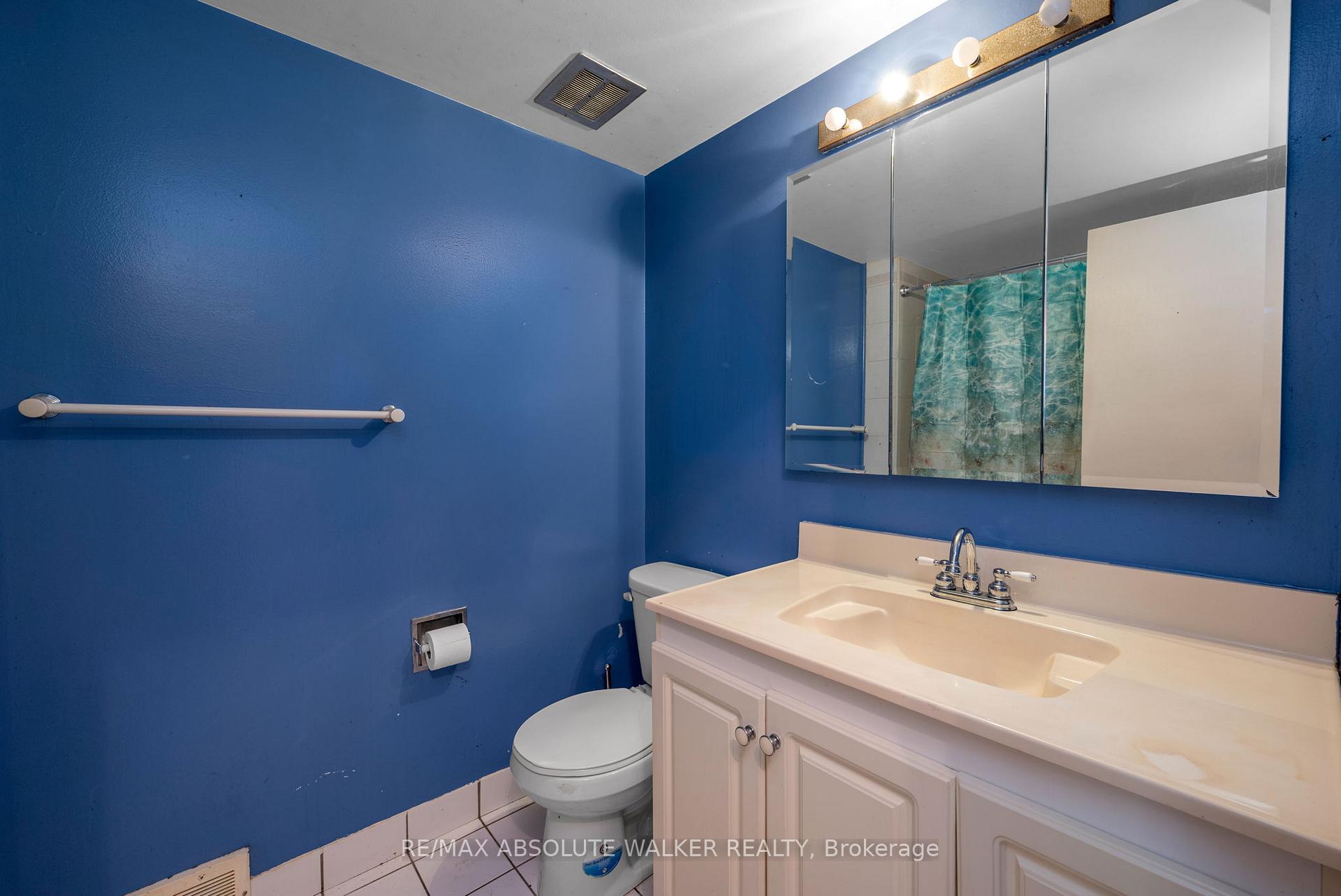 Photo 20 of 107 Coburn Avenue, Ottawa, Kanata - Glencairn/Hazeldean — HOMEH