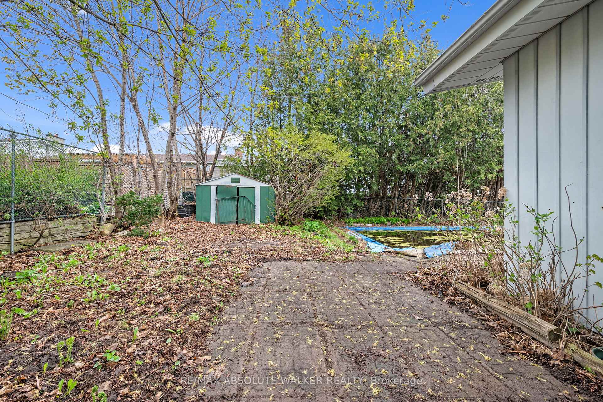 Photo 23 of 107 Coburn Avenue, Ottawa, Kanata - Glencairn/Hazeldean — HOMEH