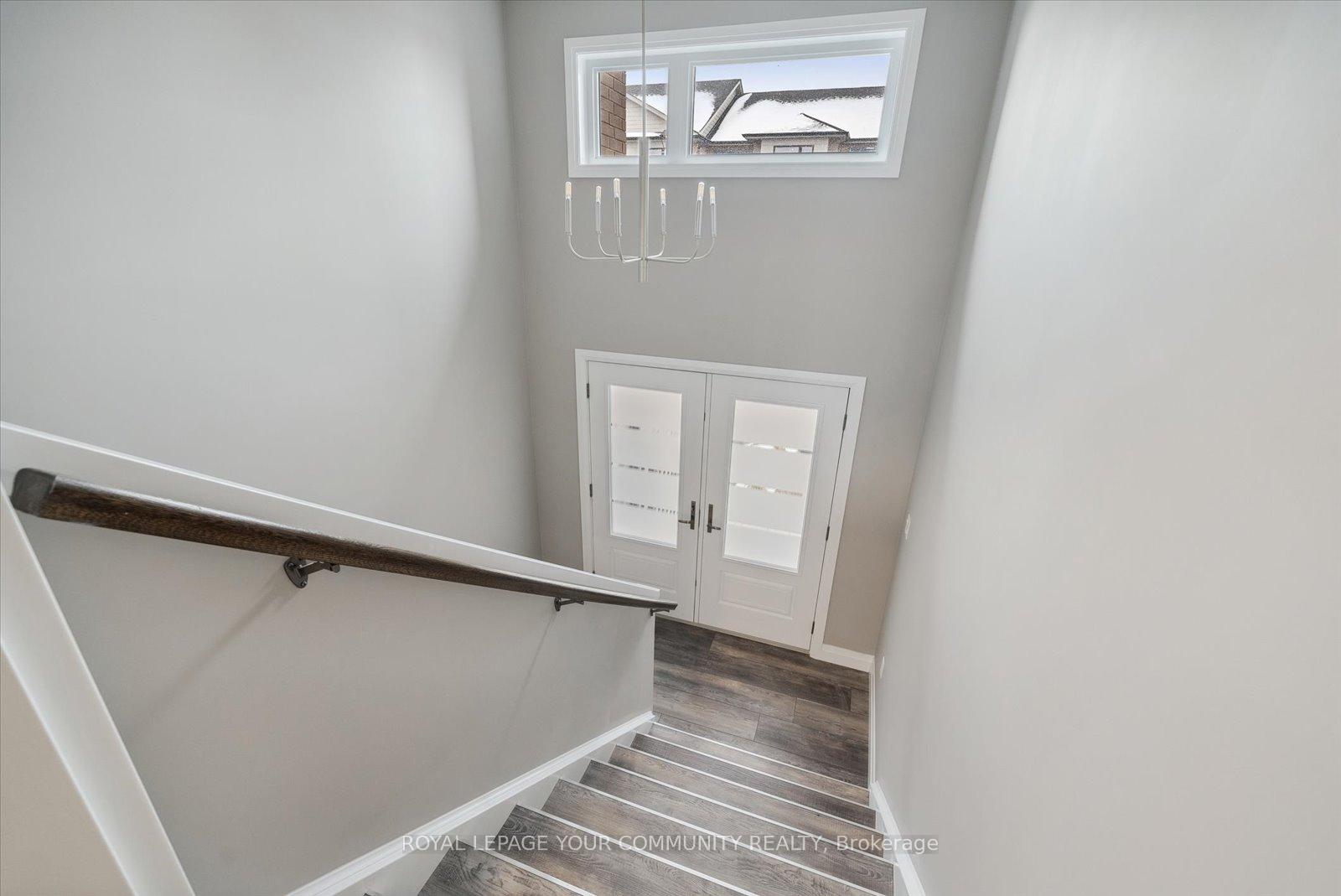 Photo 4 of Unit #2, 182 Bridge Crescent, Minto — HOMEH