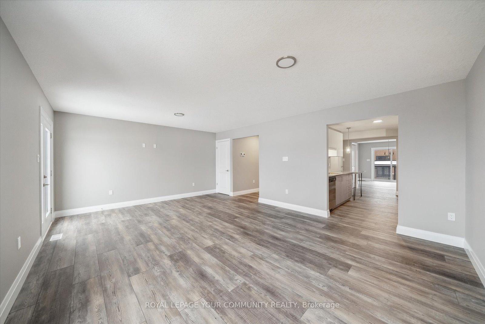 Photo 6 of Unit #2, 182 Bridge Crescent, Minto — HOMEH