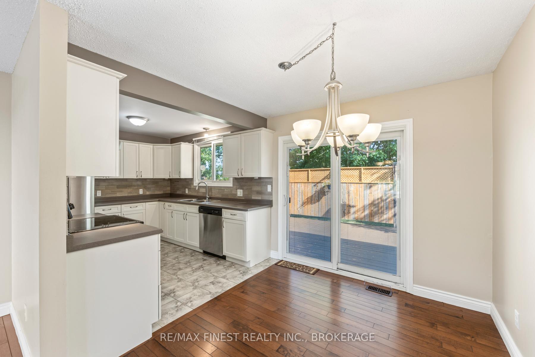 Photo 9 of 6 Marino Drive, Kingston, City North of 401 — HOMEH