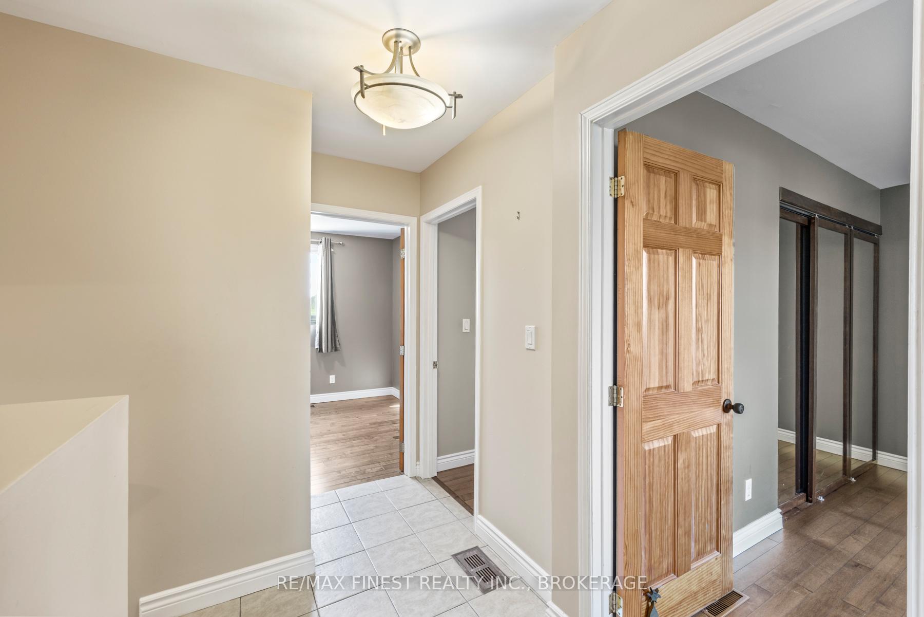 Photo 17 of 6 Marino Drive, Kingston, City North of 401 — HOMEH