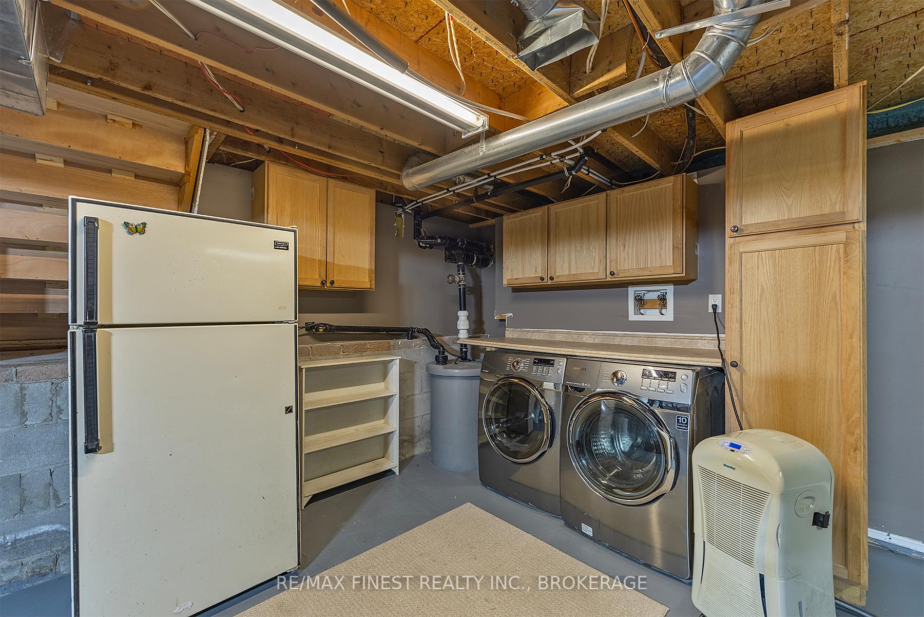 Photo 33 of 6 Marino Drive, Kingston, City North of 401 — HOMEH