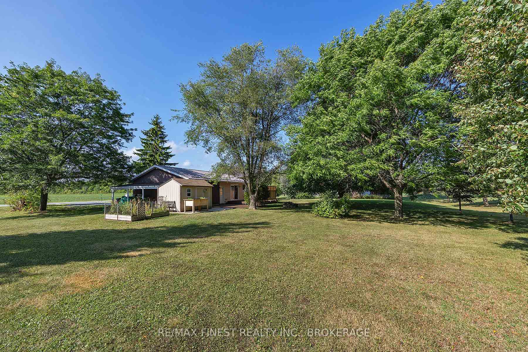 Photo 39 of 6 Marino Drive, Kingston, City North of 401 — HOMEH